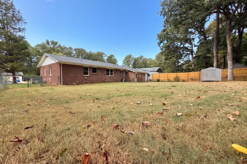 Photo 18 of 19 of 1311 Brucemont Dr, Garner, NC