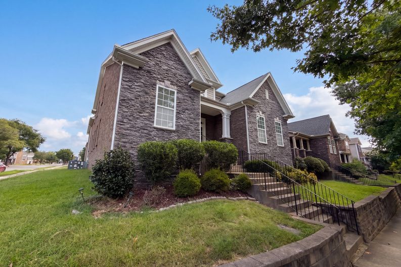Photo 21 of 24 of 1064 Riverwood Village Blvd, Hermitage, TN
