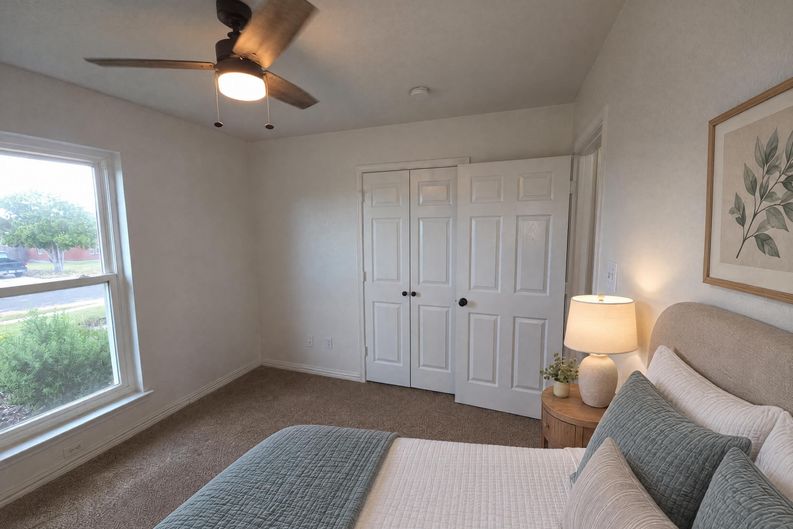 Photo 10 of 16 of 3803 Split Oak Dr, Killeen, TX