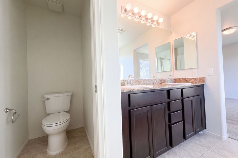 Photo 11 of 23 of 10713 Dobbs Ave, Las Vegas, NV