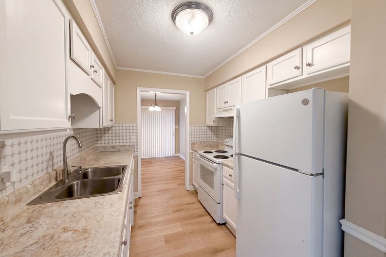 Photo 6 of 18 of 104 Arbuckle Ln, Cary, NC