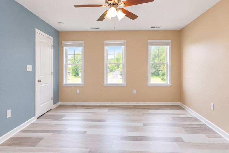 Photo 12 of 22 of 6413 Autumn Mist Way, Chesterfield, VA