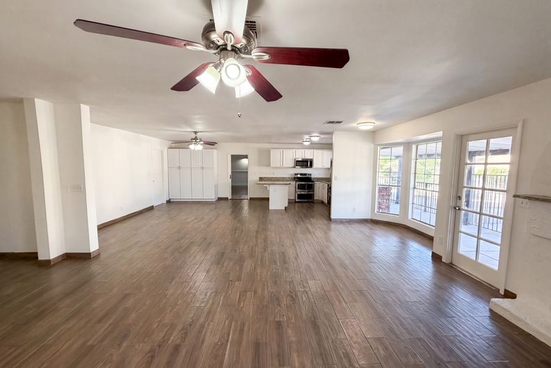 Photo 7 of 28 of 7120 W Leith Ln, Peoria, AZ