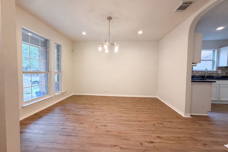 Photo 6 of 18 of 2648 Hunt St, New Braunfels, TX