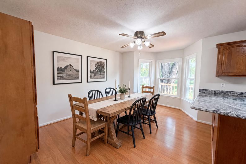 Photo 6 of 23 of 953 Pleasant Run Rd, Smyrna, TN
