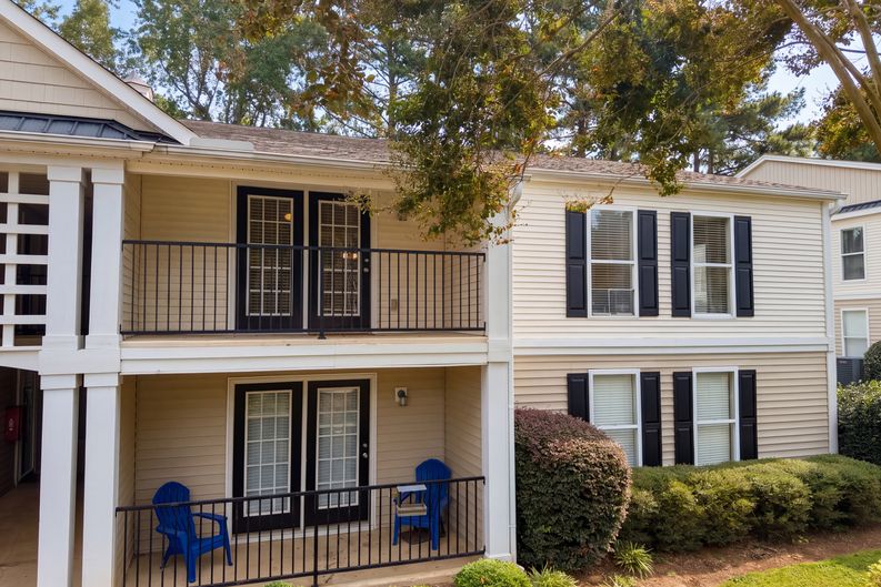 Photo 5 of 18 of 2304 Myron Dr, Raleigh, NC