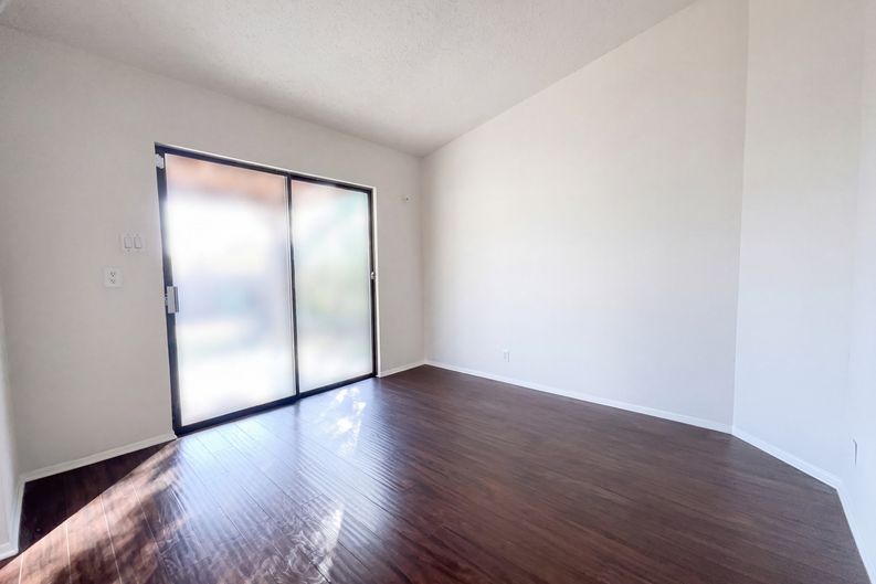 Photo 4 of 16 of 15009 Winter View Dr, San Antonio, TX