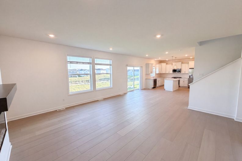 Photo 6 of 42 of 1750 Upper 141st St E, Rosemount, MN