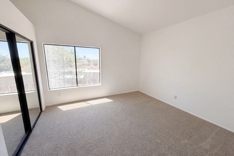 Photo 11 of 21 of 642 W Cassidy Pl, Tucson, AZ