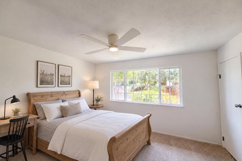 Photo 21 of 41 of 7007 Ursa Pkwy, Sacramento, CA