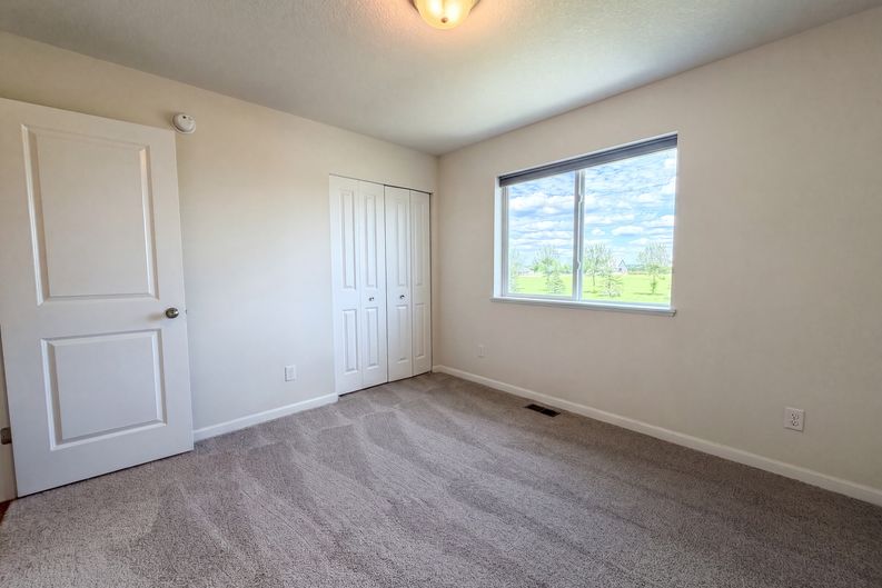 Photo 18 of 24 of 1207 Mulberry Ave NE, Montgomery, MN