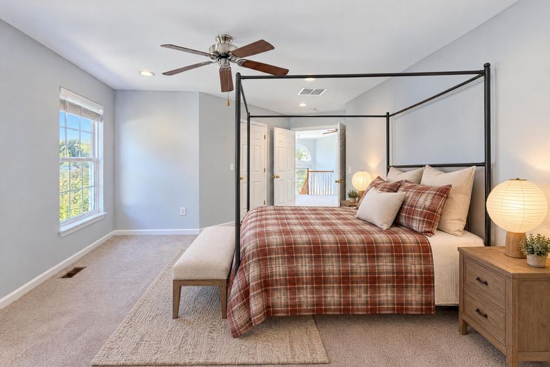 Photo 10 of 23 of 5240 Terrace Ridge Dr, Milford, OH