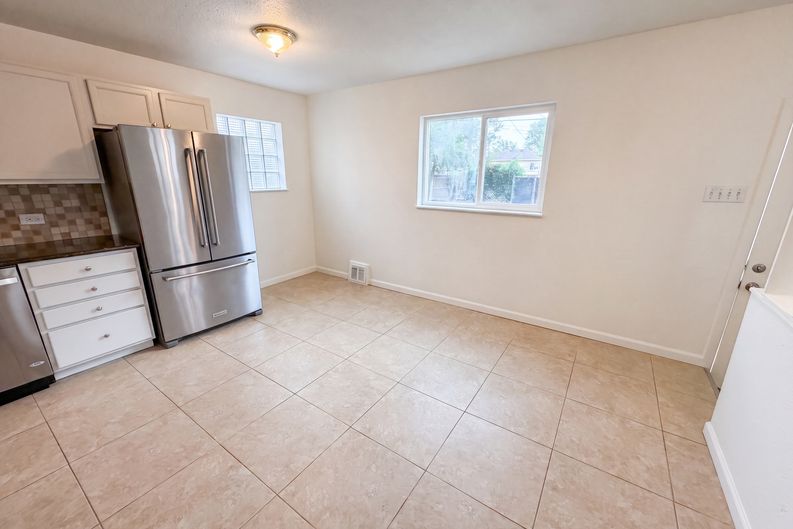 Photo 10 of 27 of 3570 Newport St, Denver, CO