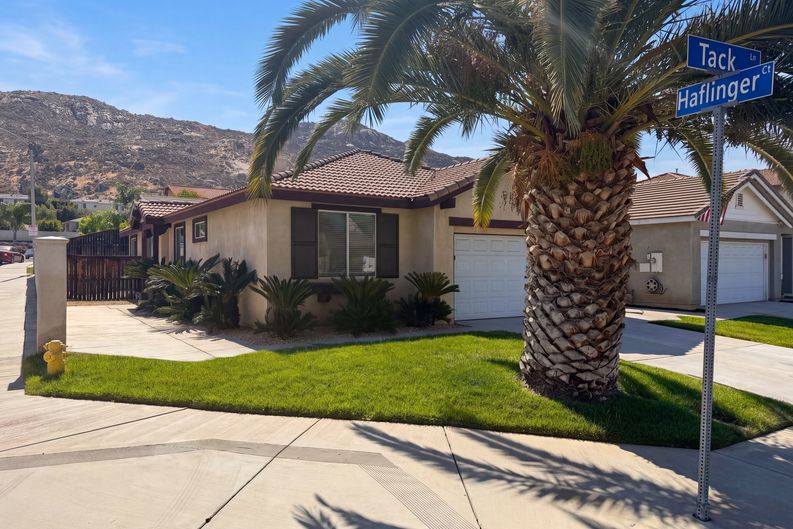 Photo 17 of 19 of 16960 Tack Ln, Moreno Valley, CA