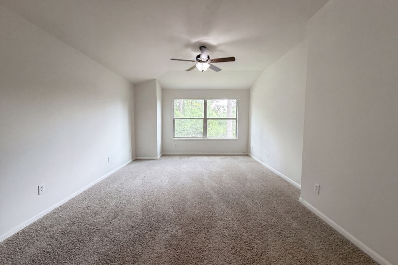 Photo 11 of 23 of 16107 Horseshoe Hill Ct, Cypress, TX
