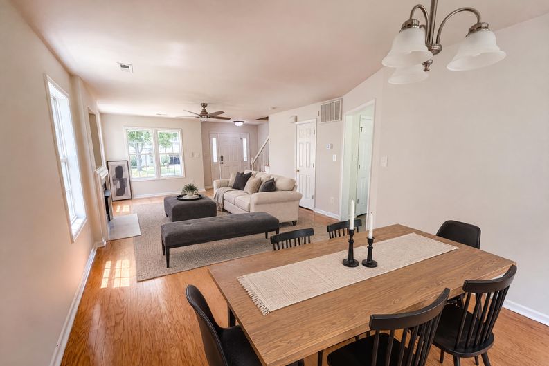 Photo 6 of 17 of 5714 Waverly Lynn Ln, Charlotte, NC