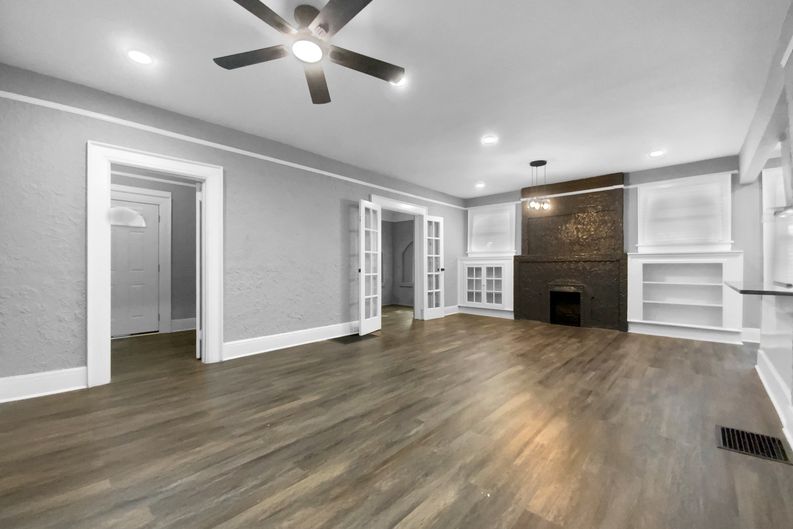Photo 3 of 21 of 1033 Graymont Ave W, Birmingham, AL