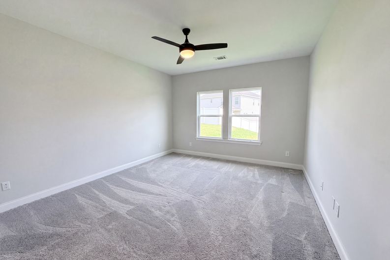 Photo 10 of 16 of 331 Collier Rd, Mount Juliet, TN