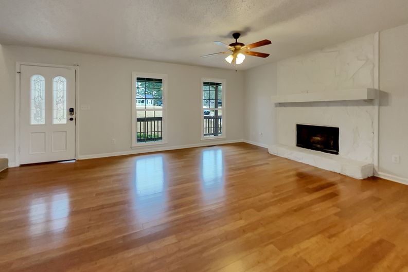 Photo 10 of 24 of 125 Stockmar Rd, Villa Rica, GA