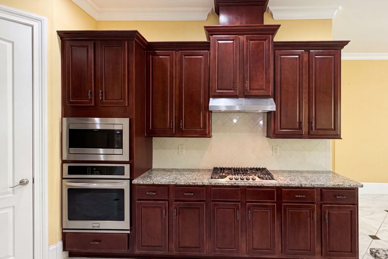 Photo 18 of 41 of 332 Warwick Pl, McDonough, GA