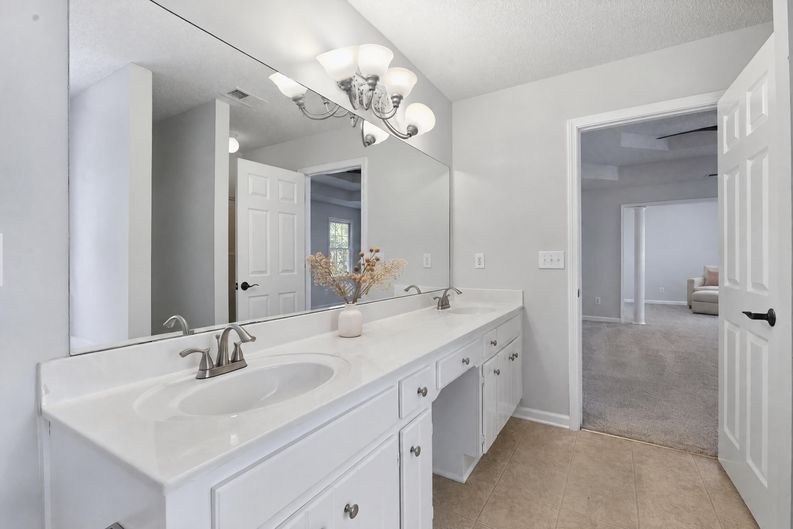 Photo 29 of 37 of 1077 Angel Ln, Powder Springs, GA