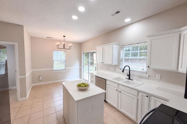 Photo 24 of 28 of 1159 Tufton Pl NW, Concord, NC
