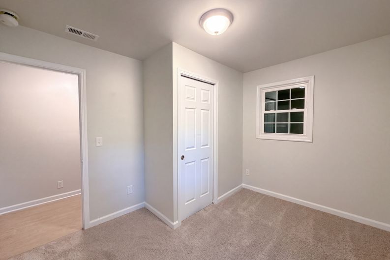 Photo 16 of 24 of 212 Red Oak Ave, Durham, NC