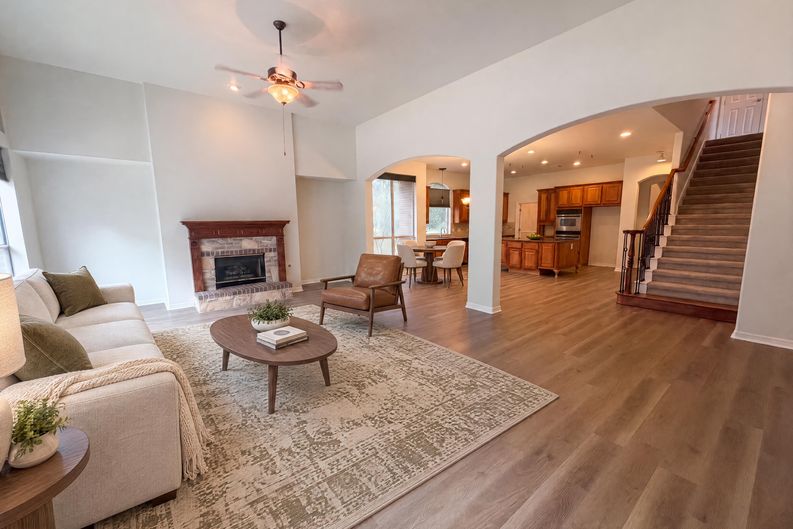 Photo 3 of 26 of 1724 Westend Pl, Round Rock, TX