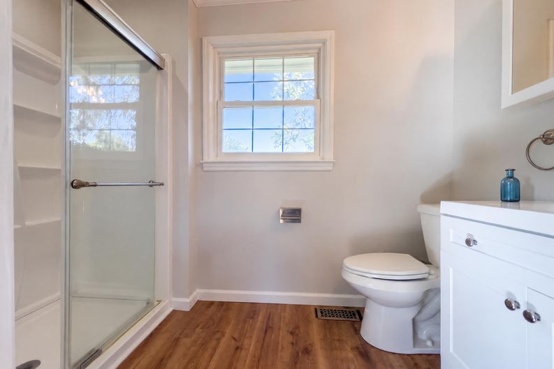 Photo 8 of 12 of 424 Lancaster Rd, Fayetteville, NC