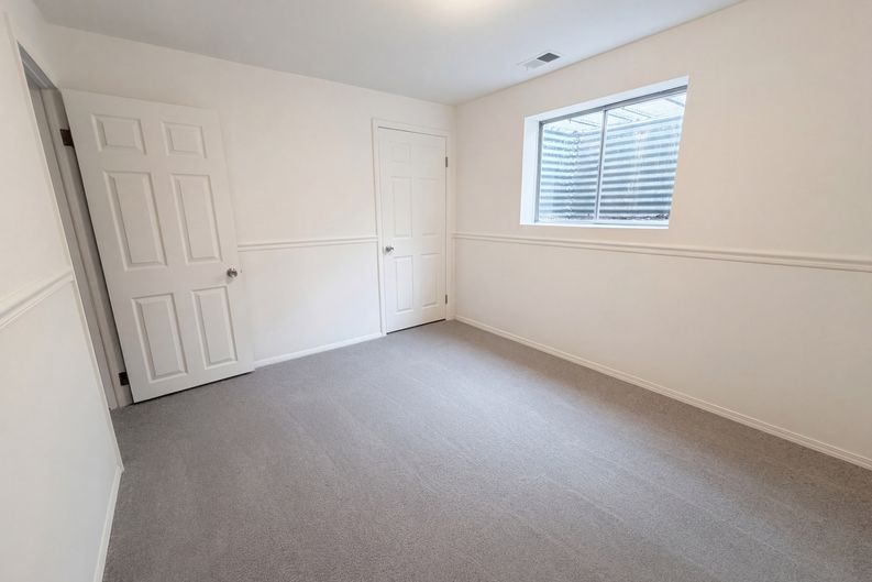 Photo 18 of 22 of 13771 W Warren Dr, Lakewood, CO