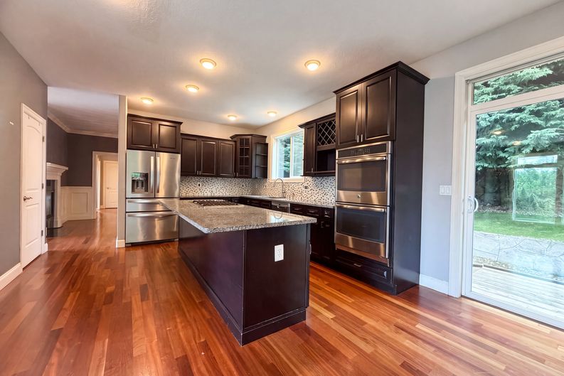 Photo 6 of 22 of 14210 SE Rolling Meadows Dr, Happy Valley, OR