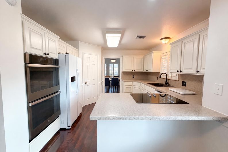 Photo 7 of 16 of 2801 Wickersham Dr, Temple, TX
