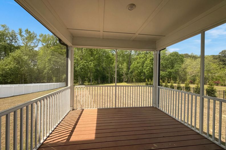 Photo 18 of 21 of 1717 Willow Landing Way, Willow Spring, NC