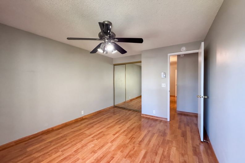 Photo 15 of 25 of 11776 SW Boones Bend Dr, Beaverton, OR