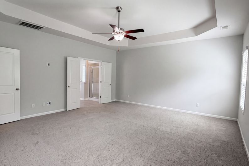Photo 4 of 33 of 962 Centennial Dr, Columbia, SC