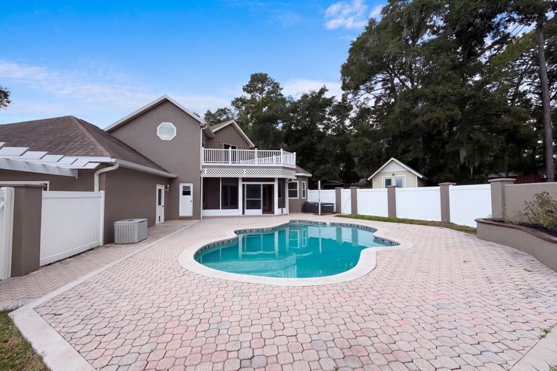 Photo 5 of 31 of 4335 SE 8th St, Ocala, FL