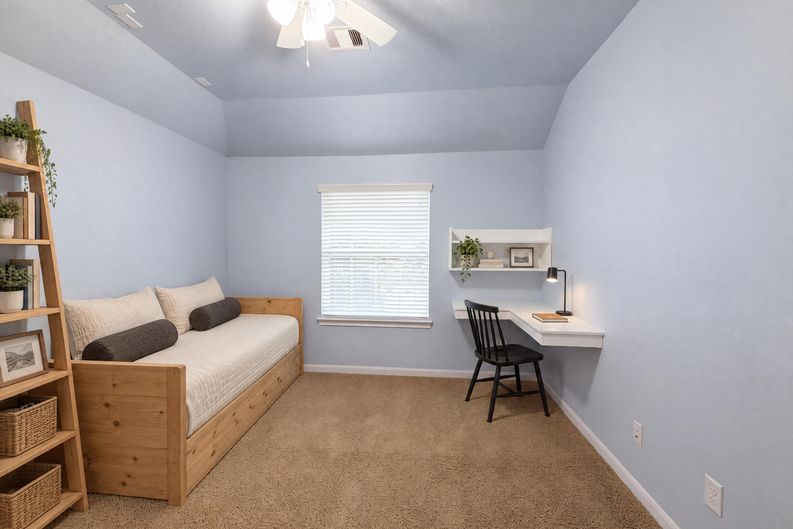 Photo 23 of 40 of 9003 Newcroft Ct, Tomball, TX