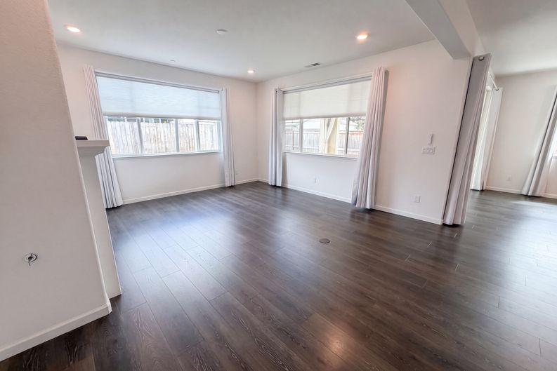 Photo 7 of 29 of 4176 Gossamer St, Roseville, CA