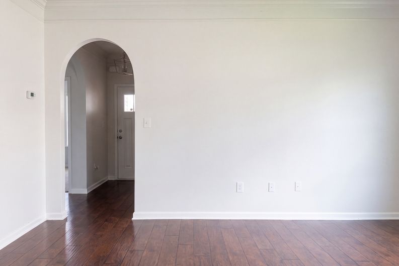 Photo 7 of 25 of 7734 Timber Leaf Ln, Bessemer, AL