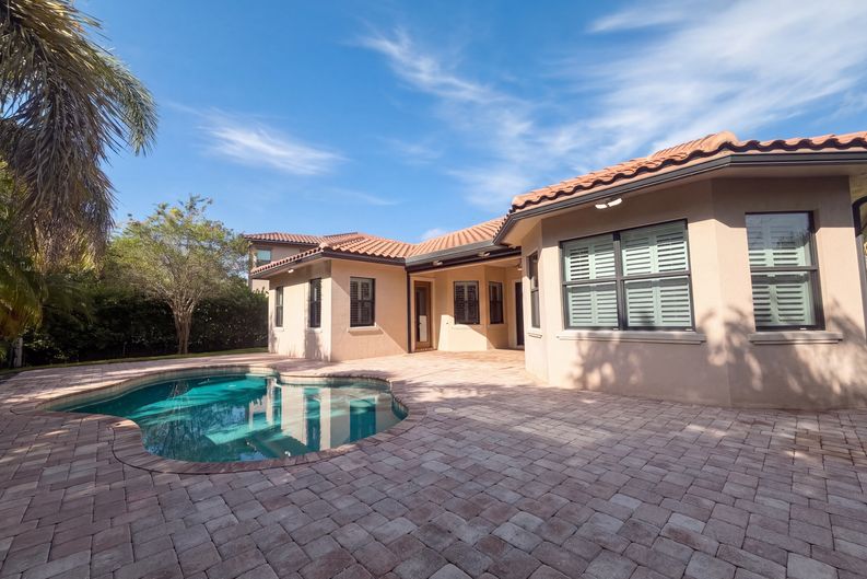 Photo 64 of 124 of 7990 NW 112th Ter, Parkland, FL