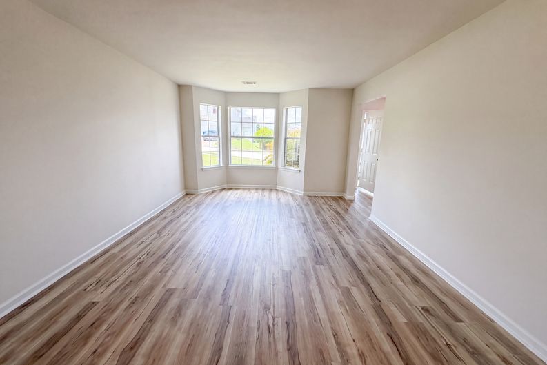 Photo 9 of 23 of 401 Callaway Ln, Conyers, GA