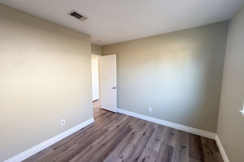 Photo 16 of 49 of 11828 Craw Ave, Chino, CA