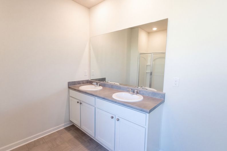 Photo 18 of 25 of 8130 Highland Dr SW, Covington, GA