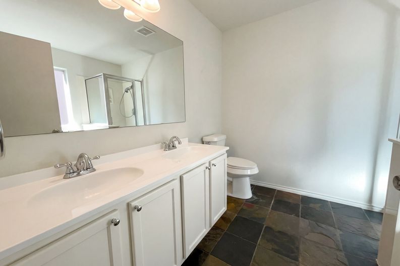 Photo 9 of 16 of 20503 Liatris Ln, San Antonio, TX