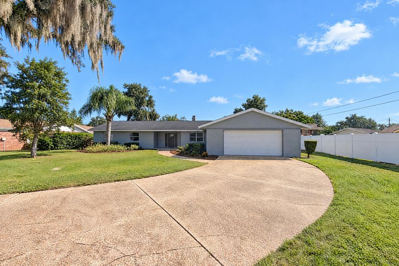 Photo 21 of 22 of 2160 De Las Flores Ave, Bartow, FL