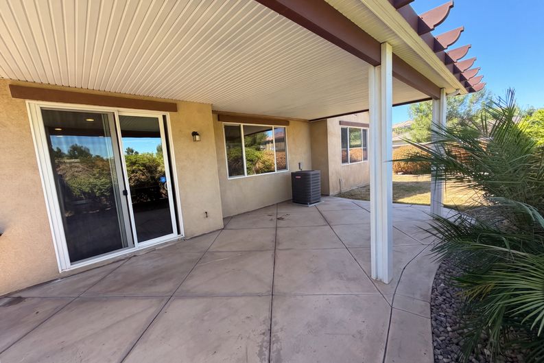 Photo 22 of 24 of 3136 Hibiscus Pt, Hemet, CA