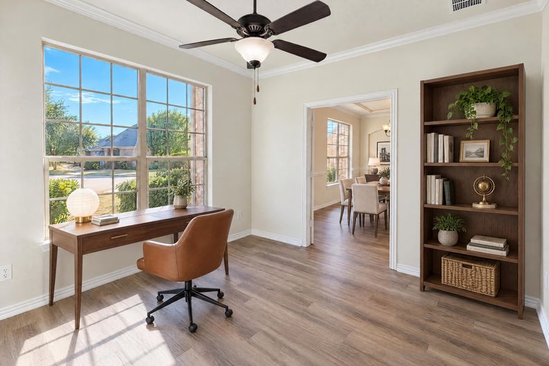 Photo 10 of 28 of 6715 Winding Valley Trl, Rowlett, TX