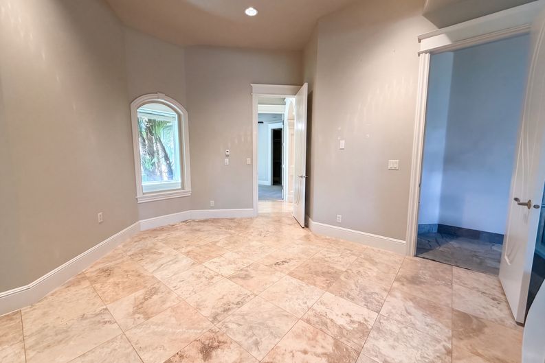 Photo 33 of 56 of 17695 S Fieldstone Ct, Oregon City, OR