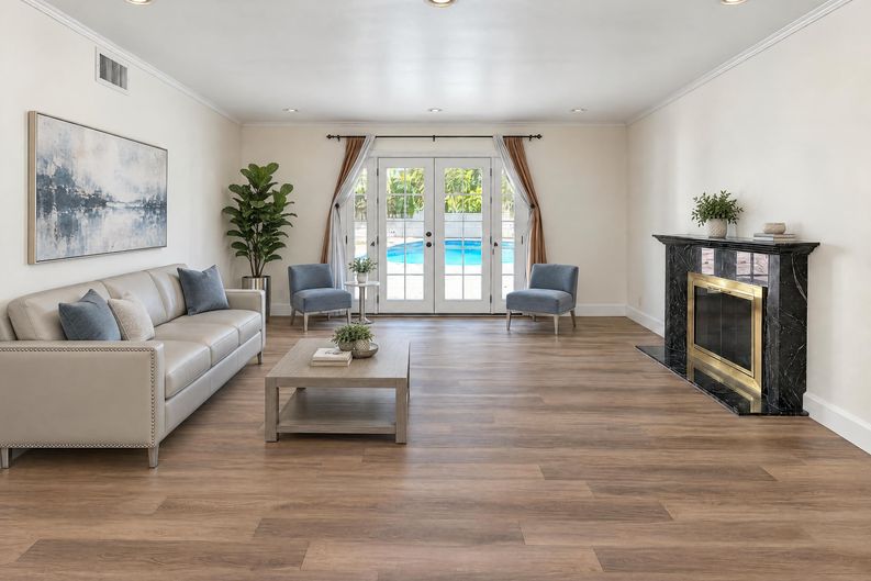 Photo 8 of 25 of 1042 Whispering Oaks Dr, Arcadia, CA