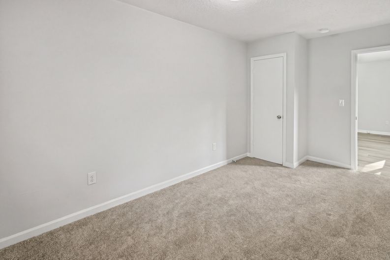 Photo 11 of 15 of 1724 Burgin Ave, Birmingham, AL